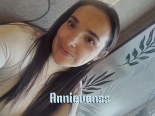 Annievanss