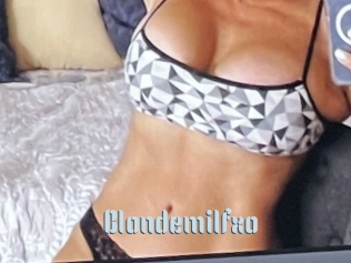 Blondemilfxo