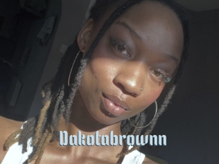 Dakotabrownn