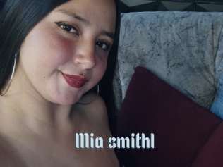 Mia_smithl