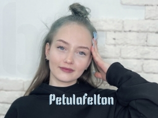 Petulafelton